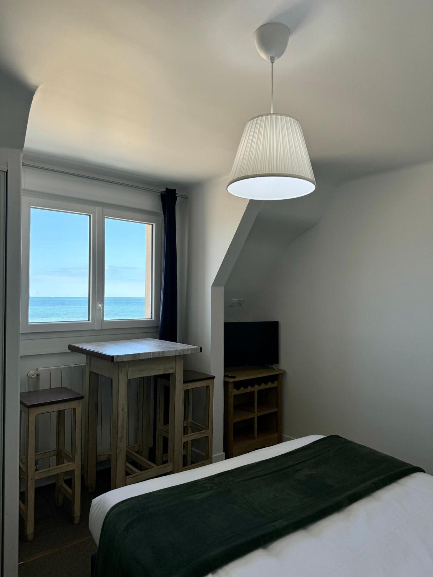Le Clos Normand Saint-Aubin-Sur-Mer  Dış mekan fotoğraf